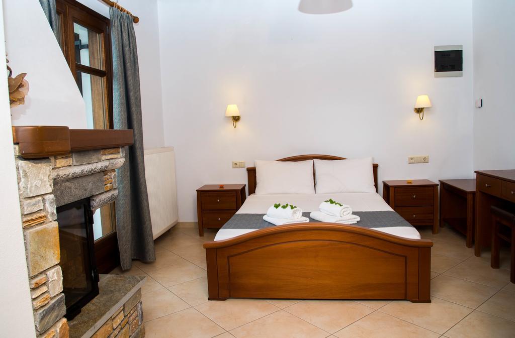Guesthouse Enastron Chorefton Room photo